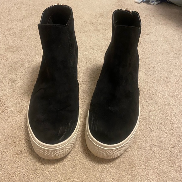 Steve Madden Black Booties with White and Red stripes on the zipper - Picture 2 of 6